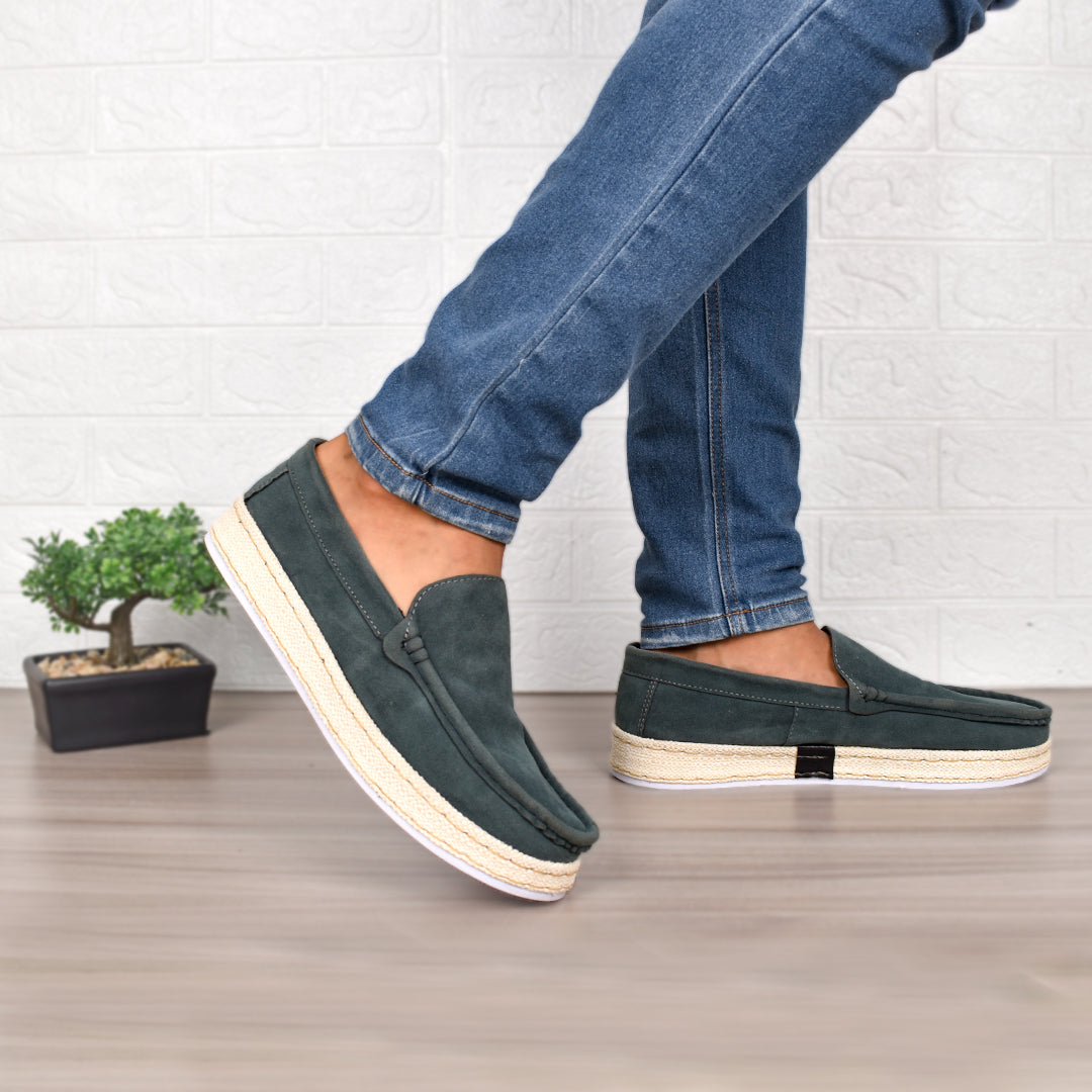 gid://shopify/MediaImage/41238643015969